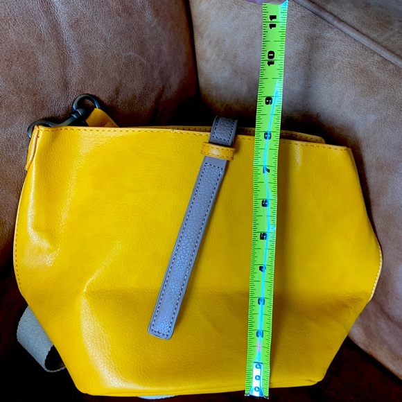 NICE THINGS Yellow purse - Picture 9 of 9